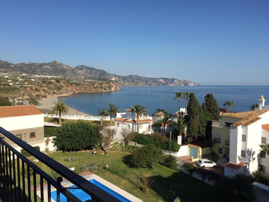 Edificio Acapulco Appartement Nerja Buitenkant foto